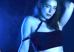 Marvelous redhead doxy! Sucked my weenie hard after the club ! - MollyRedWolf