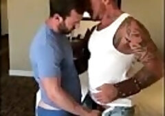 muscle-breeding-bros