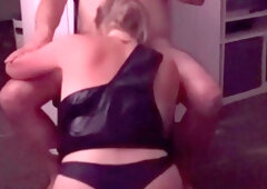 Shared Amateur Wife Licked To Orgasm & Sucks Friend Homemade