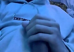 A trai cặc to phô dâm sục cặc trên xe khách