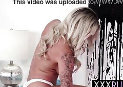 Breasty mother I'd like to fuck rubbed her oiled curvy body and Taylor Wild gave a fellatio previous to hardcore vagina banging