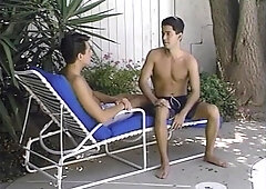 Friends helping each other out - Pacific Sun Entertainment