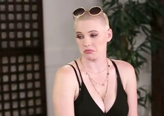 All Girl Massage: Nude Celebrity Gets Oiled Up