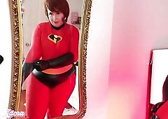 Elastigirl Mrs.Incredible expands and twerks her large booty in your face