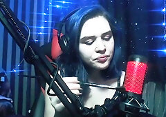 Asmr Stroking With A Brush Relax