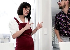 Hot blowjob and handjob from a kinky brunette