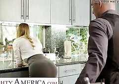 Bunny Colby is helping Nathan sell a abode. Nathan begins having cold feet since that guy and his ex wife had lots of fine memories. Bunny not ever wa