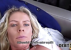 Hottie en vestido de novia blanco satisface a un extraño por $ 5000