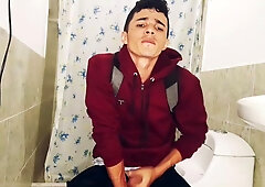 [abx][700] - Guy Masturbates In University Bathroom Before Class