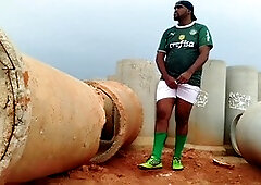 After the football match, The Hunter Black enjoys some solo outdoor action