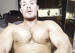 juicy James jerk off and cum