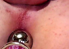 Bud ass-plug Have Fun and groaning