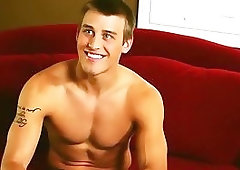 Buff jocks cum from fuck