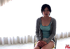 Hot Japanese model Saki Aoyama in a kimono sucks penis in the park uncensored.
