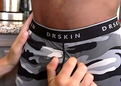 ManUpFilms: Liam Cyber yoga video