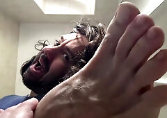 packing my nostrils with my sole bury self sole nuzzle