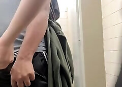 Another afternoon at the subway bathroom