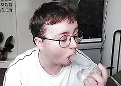 Eyes lock taut in deepthroat training