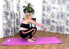 Abi Yoga Workout & Masturbation