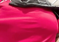 Big Beautiful Woman shakes melons