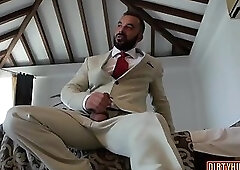 Muscle gay fetish and cumshot