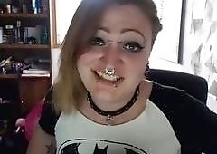 Nosering shemale bitch talks to the camera and looks cute