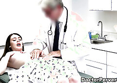 Michelle Anthony is concerned about her muff so her doc fingers her to check