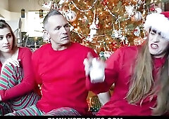 Niki Snow and her loving all fell jointly in daybed 'coz they were so lewd for Xmas! The minute the sun rose Niki and her stepdad were willing fo