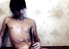 TastyTwink.com: Natural Maxim riding uncut cock