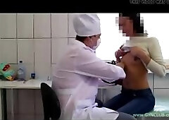 Preliminary examination by a gynecologist