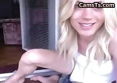 Cute boy wannabe a girl