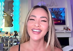 My Pov With Sexy And Tattooed Linda Lan