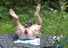 Outdoor monster Plug