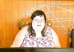 Trans Beauty has to get a Ball UltraSound and is Sad