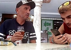 Amateur gay blowjobs featuring straight friends and construction workers