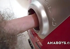 The vacuum cleaner hole and cumshot inside 7