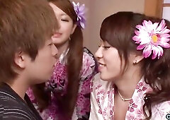 This individual encountered 2 nice-looking sweethearts who enthusiastically engaged with his weapon