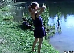Amateur sex with glamorous golden-haired gal in wood by the lake