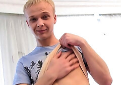 Shawn's Dirty Dildo Adventures