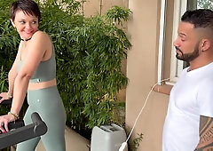 A nyotaimori for Viota - Jacquie et Michel TV