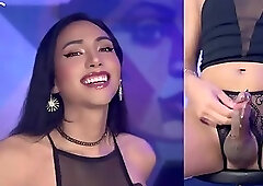 Doble el goteo de semen, todo mientras está sentado