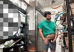 RIsky Jerk off at Work during Break