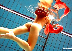 Polish hot shaped Deniska swimming nude