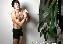 John Tremont has a sexy oily body and he LOVES to tease