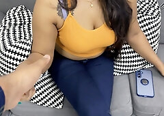 My wife gets fucked by the new Sri Lankan boss with clear Sinhala vocals