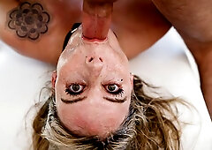 Gorgeous blonde girlfriend Summer Vixen is enjoying face fucking