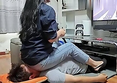 Chinese Femdom - Facesitting HumanChair HumanSeat