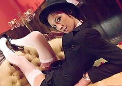 Chubby sluts double teaming