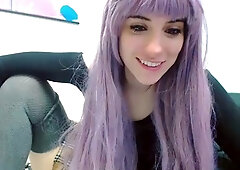 Hot amateur webcam teen masturbates for their fans