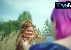 Mila Ershova Breasts Scene  in Trudnyye Podrostki